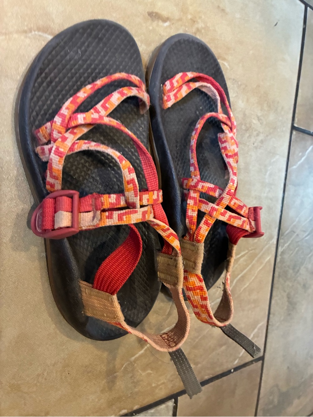Chaco Kids Multi-Color Strap Sandals - Red/Orange/Peach Pattern